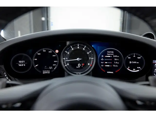 Porsche 911 992 3.0 Carrera 4S 2021 Benzine 5