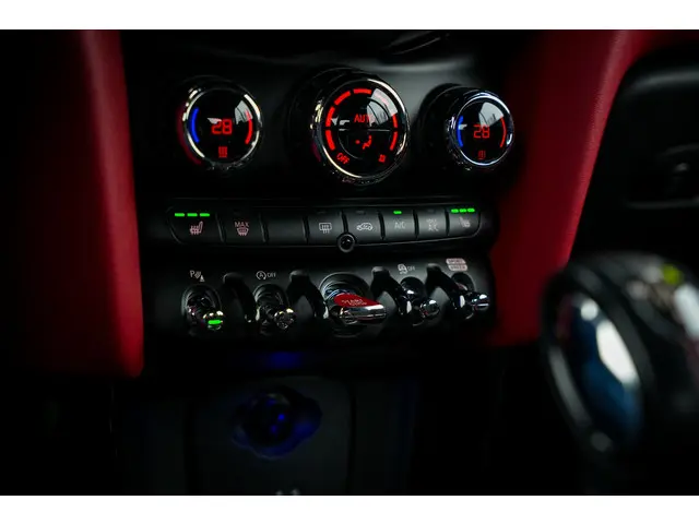 MINI Cooper S Cabrio 2.0 Chili 2018 Benzine 17