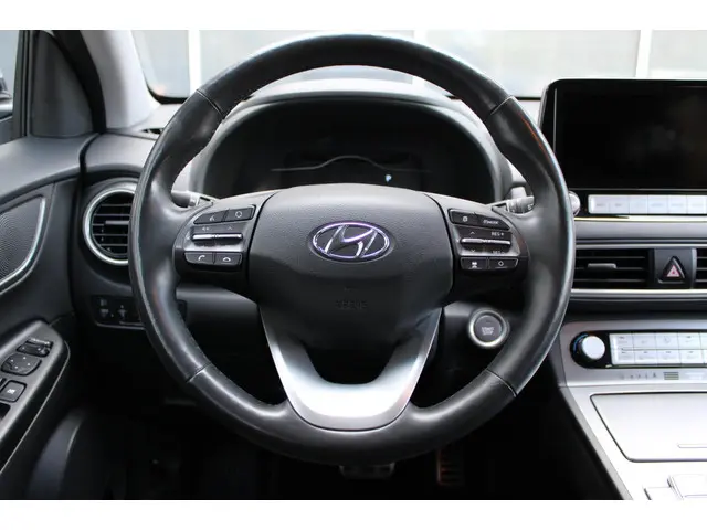 Hyundai Kona EV Premium 64 kWh 2020 Elektrisch 21