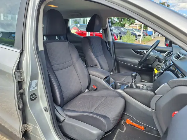 Nissan QASHQAI 1.2 Acenta 2014 Benzine 14