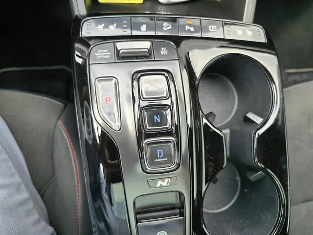 Hyundai Tucson 1.6 VERKOCHT 2023 Hybride Benzine 22