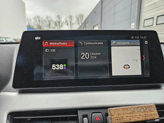 BMW X2 XDrive20i 2020 Benzine 26