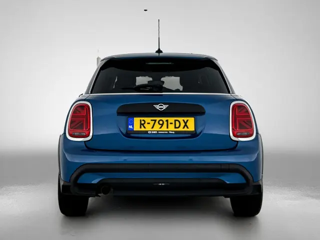 MINI One Mini 1.5 Business Edition 2022 Benzine 3