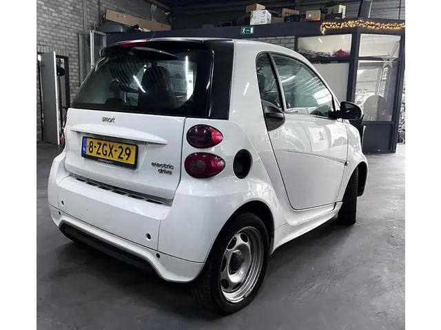 Smart Fortwo coupé ELECTRIC 2015 Elektrisch 5