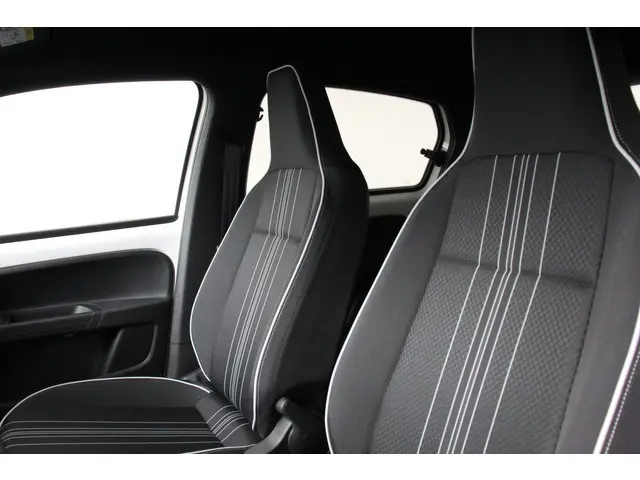 SEAT Mii Electric electric Plus 2020 Elektrisch 16
