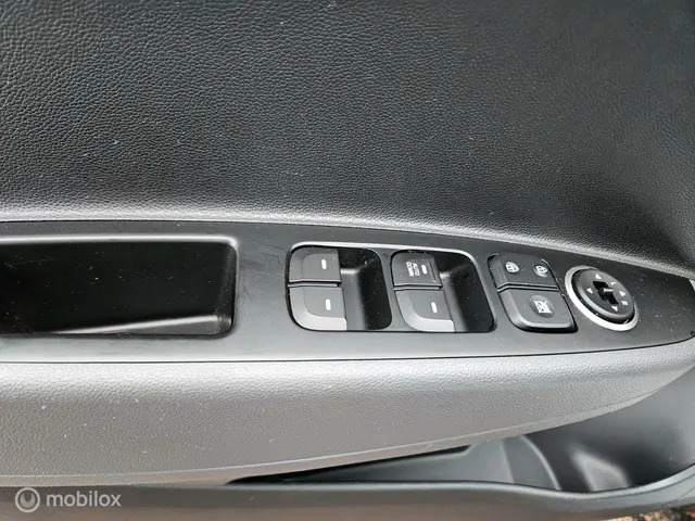 Hyundai i10 1.0i Comfort 5p. 2019 Benzine 8