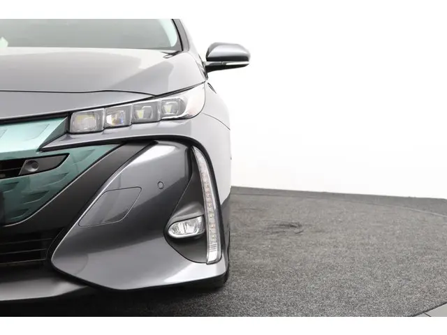 Toyota Prius 1.8 Plug-in Executive 2019 Hybride Benzine 34