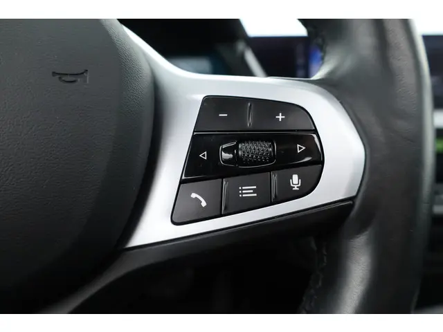 BMW 1 Serie 118i M-Sport Pro - Orig. NL 2024 Benzine 16