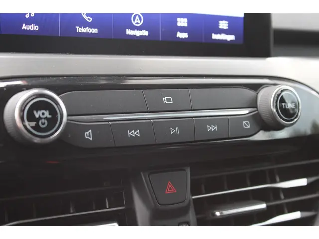 Ford Kuga 2.5 PHEV Titanium 2022 Hybride Benzine 29