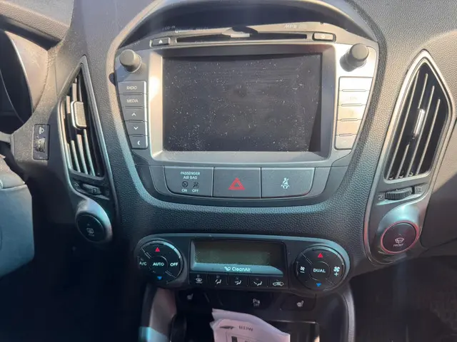 Hyundai ix35 1.6i GDI i-Vision 2015 Benzine 16