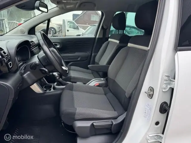 Citroën C3 Aircross 1.2 PureTech S&S Shine 2019 Benzine 16