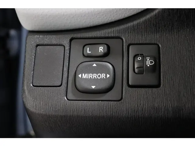 Toyota Yaris 1.5 Hybrid Aspiration, 2014 Hybride Benzine 8