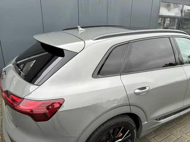 Audi e-tron HELAAS VERKOCHT!!! 2022 Elektrisch 69