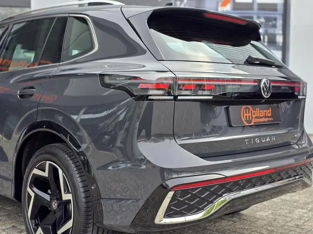 Volkswagen Tiguan 1.5 eTSI R-Line Edition 2024 Benzine 10