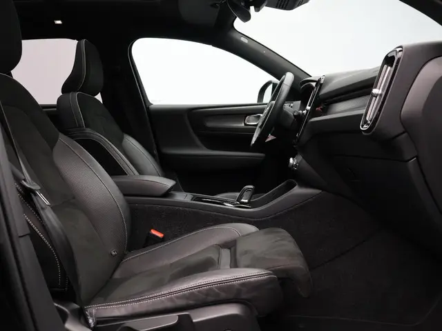 Volvo XC40 Recharge P8 AWD R-Design 2020 Elektrisch 9