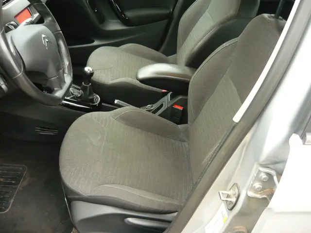 Citroën C3 1.2 PureTech Collection 2015 Benzine 9