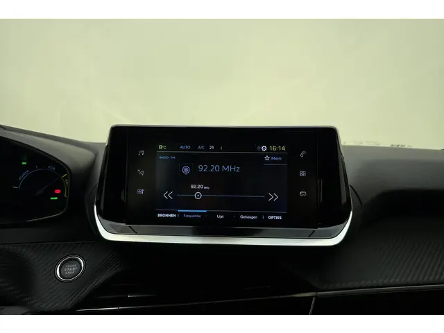 Peugeot e-208 EV Active 50 kWh 2023 Elektrisch 23