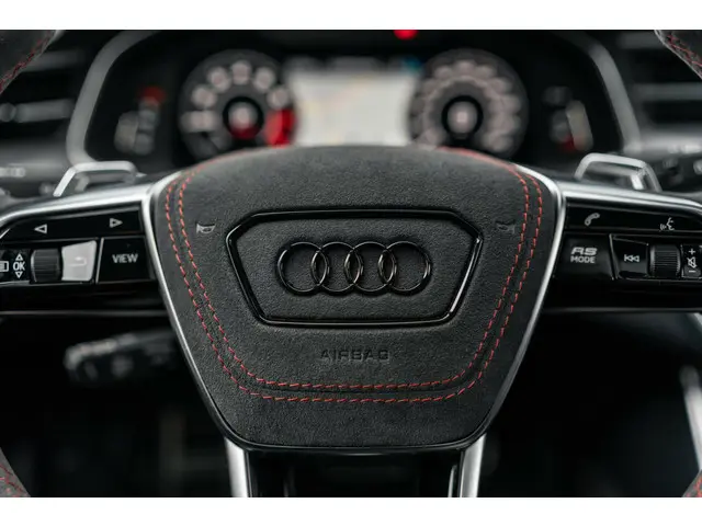 Audi RS6 A6 Avant TFSI quattro 2019 Benzine 39