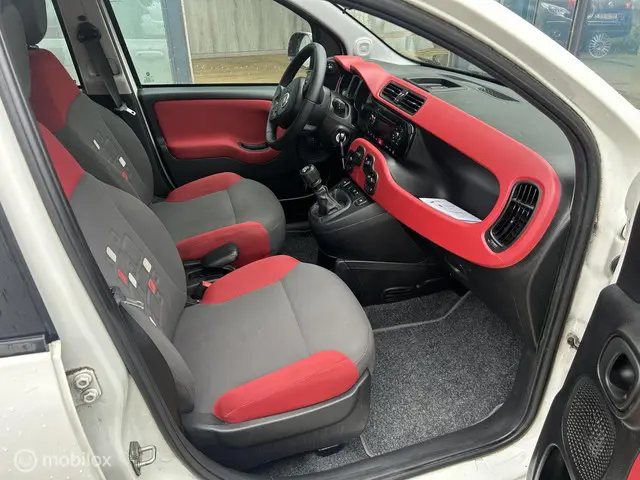 Fiat Panda 0.9 TwinAir Lounge AIRCO 2016 Benzine 16