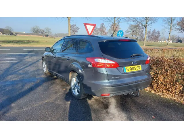 Ford Focus Wagon 1.0 EcoBoost Titanium 2013 Benzine 5