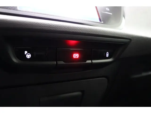 Citroën C4 Picasso 1.2 PureTech 130pk Feel 2017 Benzine 23