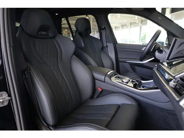 BMW X5 xDrive50e 2025 Hybride Benzine 7