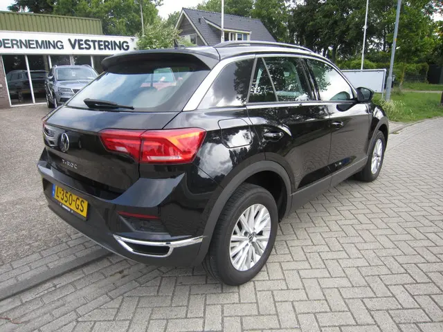 Volkswagen T-Roc 1.0 TSI Style Navi 2021 Benzine 4