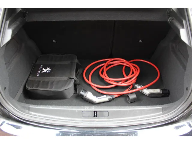 Peugeot e-208 EV Allure 50 kWh 2021 Elektrisch 15