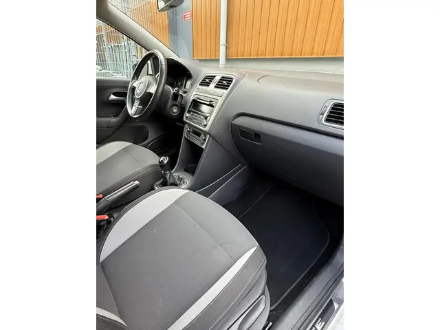 Volkswagen Polo 1.2 TSI Life PANO 2013 2013 Benzine 11