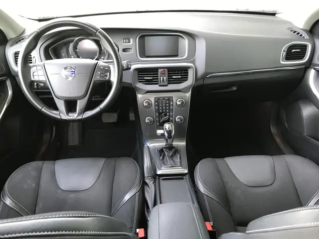 Volvo V40 2.0 D2 Business Automaat 2016 Diesel 7