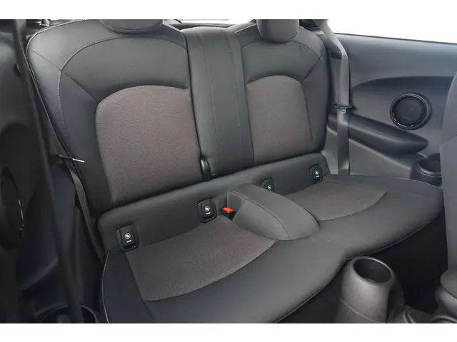 MINI 3-Deurs One 2020 Benzine 10