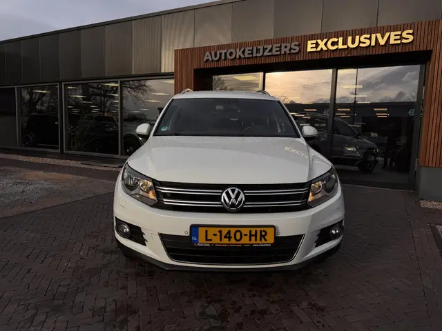 Volkswagen Tiguan 1.4 TSI LIFE 2014 Benzine 2