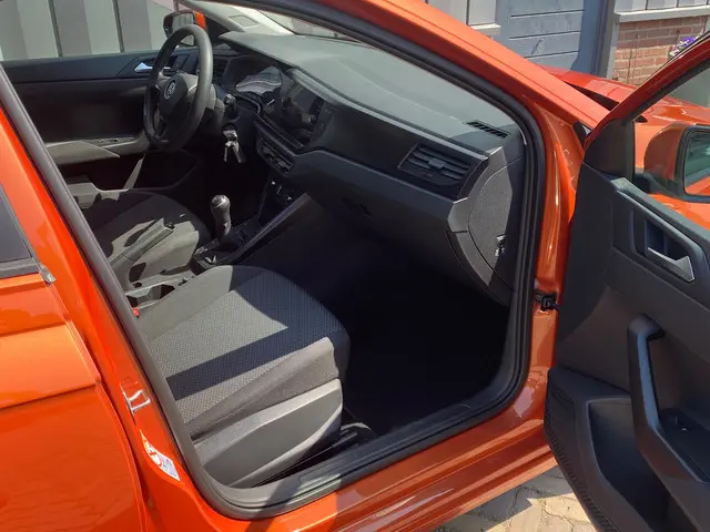 Volkswagen Polo 1.0 MPI Trendline 2018 Benzine 10
