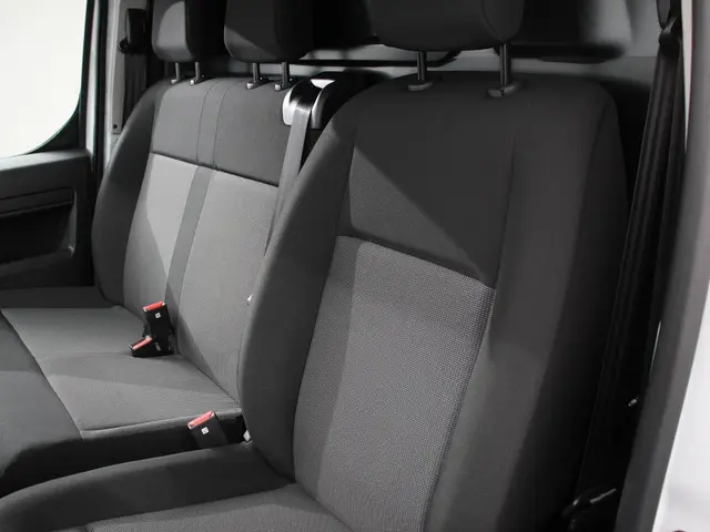 Opel Vivaro 1.5 Diesel 120 S&S L3 2024 Diesel 11