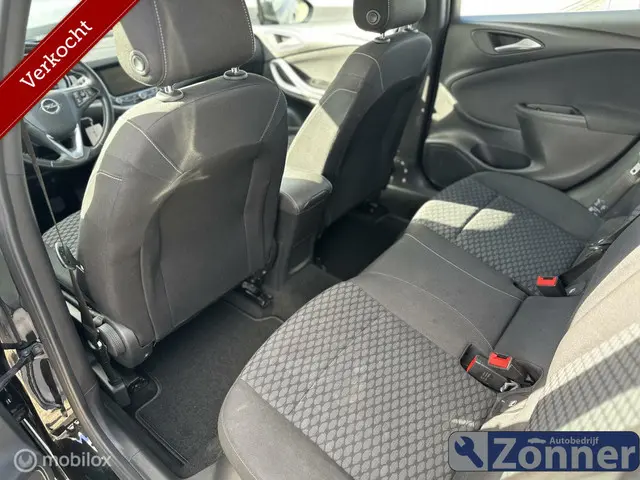 Opel Astra 1.0 Business Executive 2017 Benzine 8
