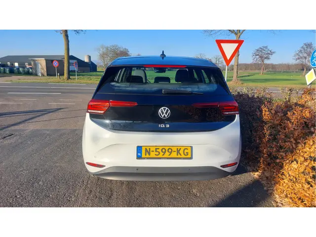 Volkswagen ID.3 Pure 45 kWh 2021 Elektrisch 9