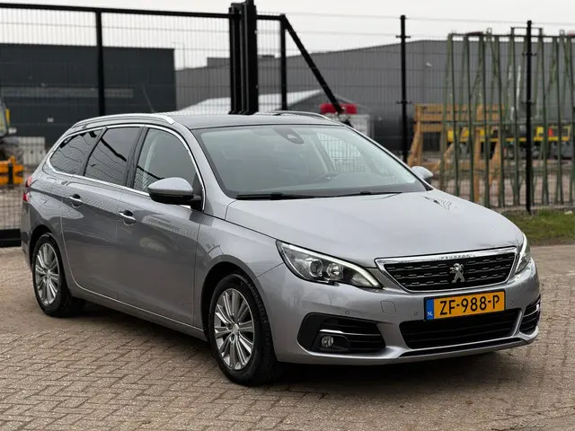 Peugeot 308 SW 1.2 PureTech Allure 2019 Benzine 7