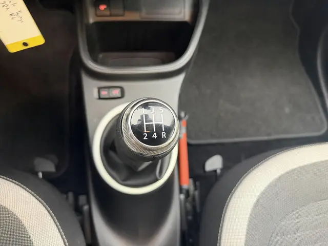 Renault Twingo 1.0 SCe Collection 2021 Benzine 19