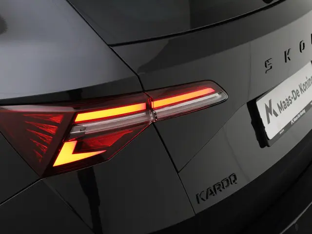 Škoda Karoq 1.5TSI/150PK ACT Sportline DSG 2025 Benzine 35