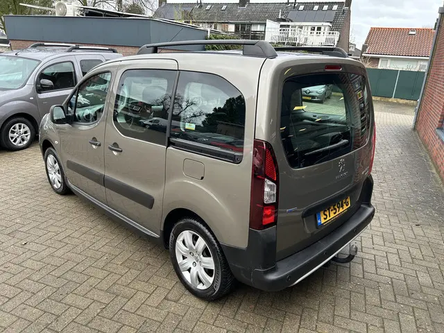 Peugeot Partner Tepee 1.2 PureTech Active 2016 Benzine 7