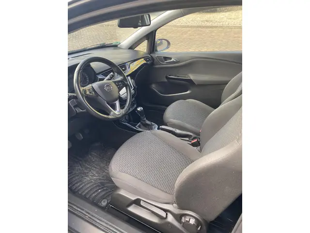 Opel Corsa 1.4 Innovation 2016 Benzine 18