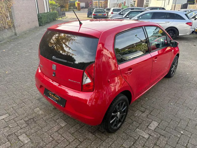 SEAT Mii 1.0 Style Sport 2013 Benzine 5