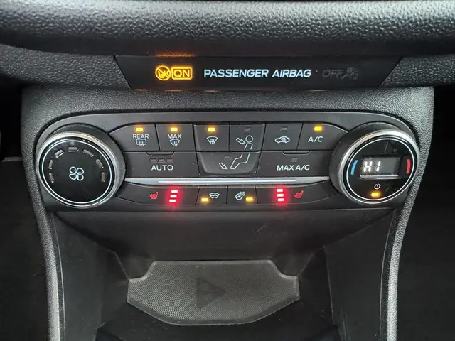 Ford Fiesta 1.0 EcoBoost Titanium 2019 Benzine 18