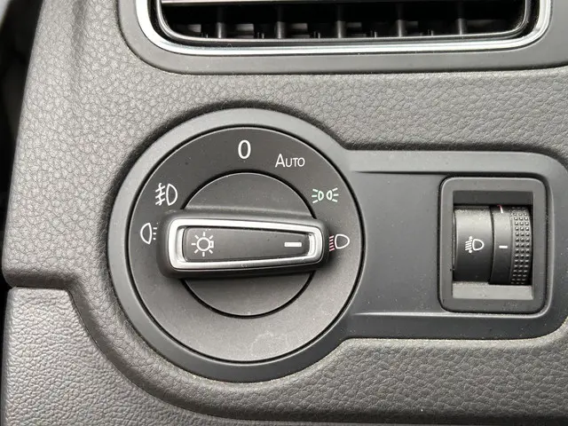 Volkswagen Polo 1.0 Lounge Edition 2015 Benzine 21