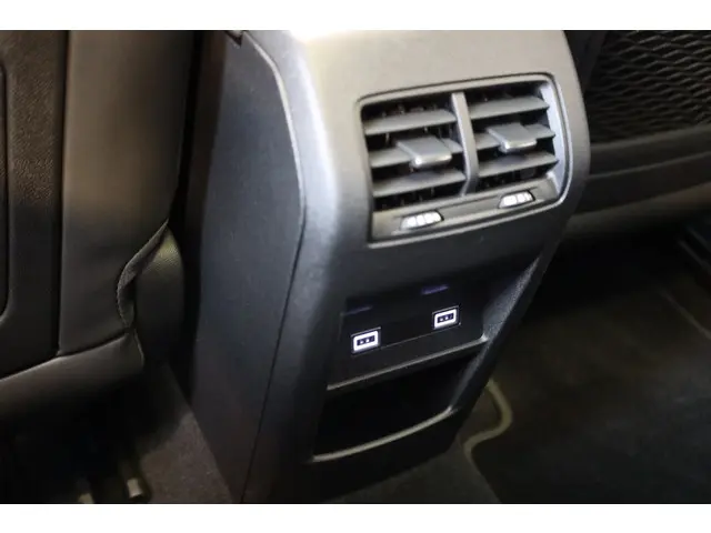 DS DS 4 e-Tense 225 'Etoile' 2024 Hybride Benzine 45