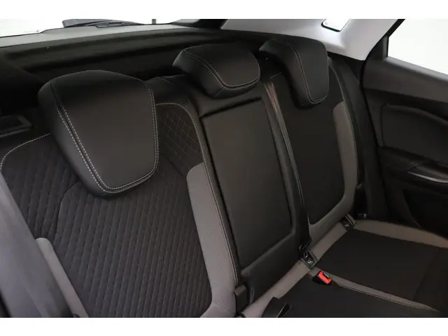 Opel Grandland X 1.2 Turbo Innovation 2019 Benzine 17