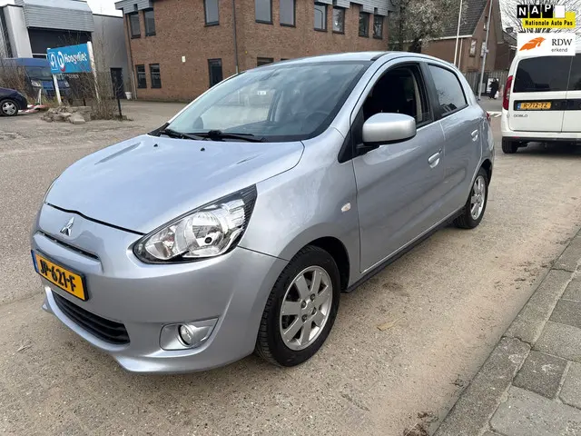Mitsubishi Space Star 1.0 Bright 2016 Benzine