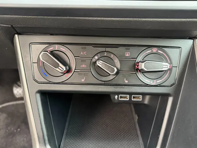 Volkswagen Polo 1.0 TSI Comfortline 2019 Benzine 4