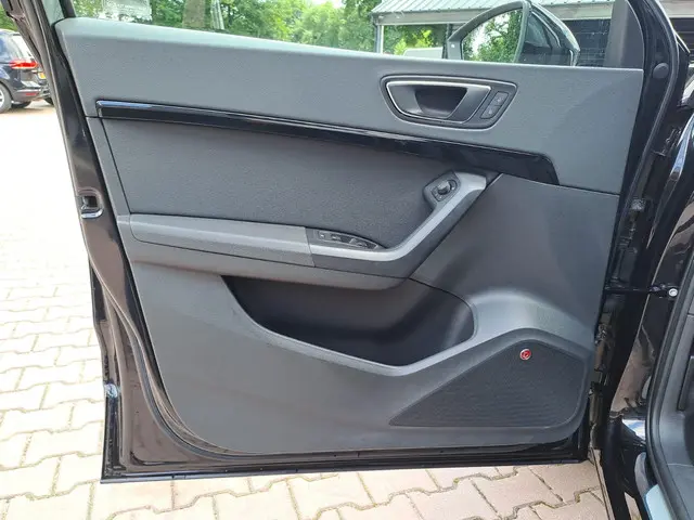 SEAT Ateca 1.5 TSI FR Business Intense 2018 Benzine 53