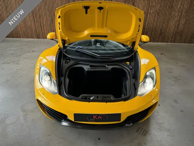 McLaren MP4-12C 3.8| Noselift | Meridian | 2013 Benzine 16